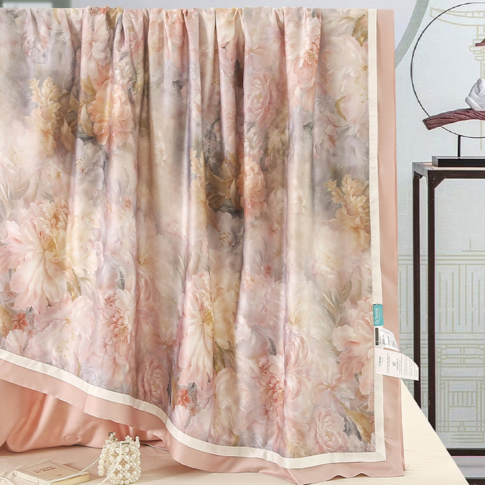 91家纺网 家纺一手货源 找家纺 薇玛仕 2025新款100支兰精天丝数码印花可水洗蚕丝夏凉被空调被 蒂芙尼 粉