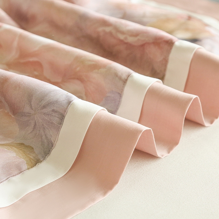 91家纺网 家纺一手货源 找家纺 薇玛仕 2025新款100支兰精天丝数码印花可水洗蚕丝夏凉被空调被 蒂芙尼 粉