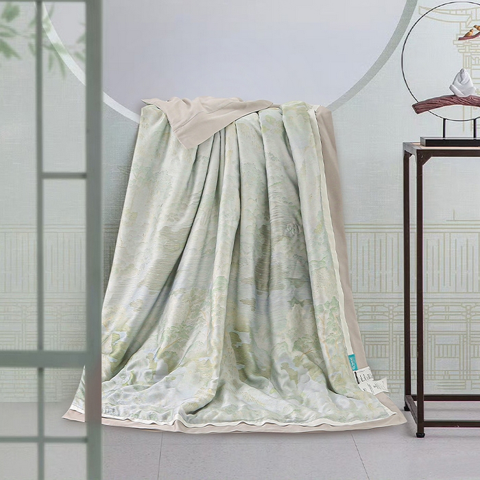 91家纺网 家纺一手货源 找家纺 薇玛仕 2025新款100支兰精天丝数码印花可水洗蚕丝夏凉被空调被 伊芙琳 绿