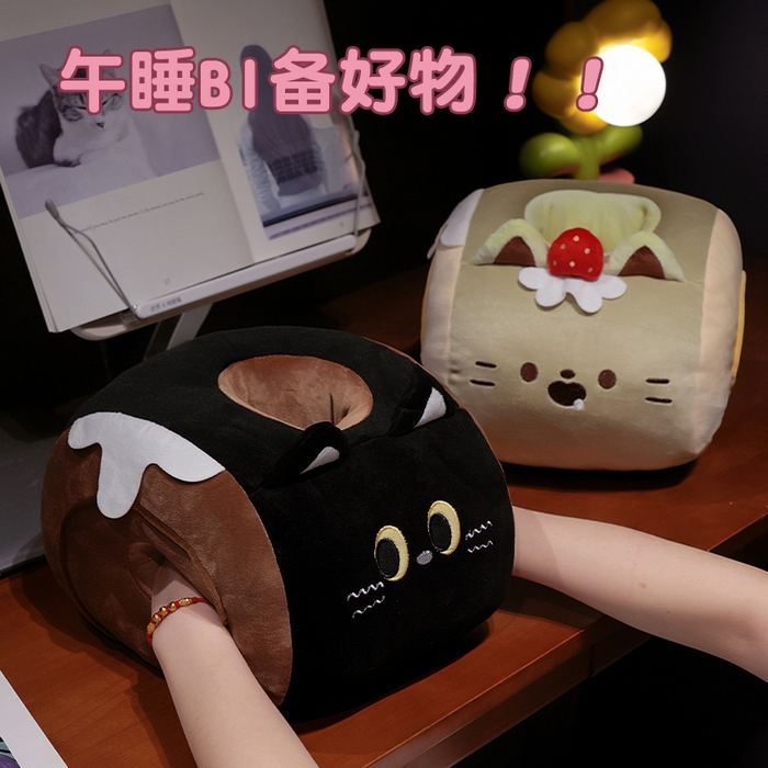 91家纺网 家纺一手货源 找家纺 （总）仟亿莱 2025新款猫咪瑞士卷带孔午睡枕