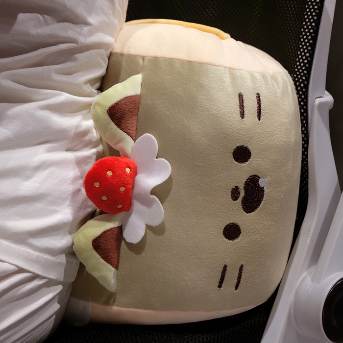 91家纺网 家纺一手货源 找家纺 （总）仟亿莱 2025新款猫咪瑞士卷带孔午睡枕