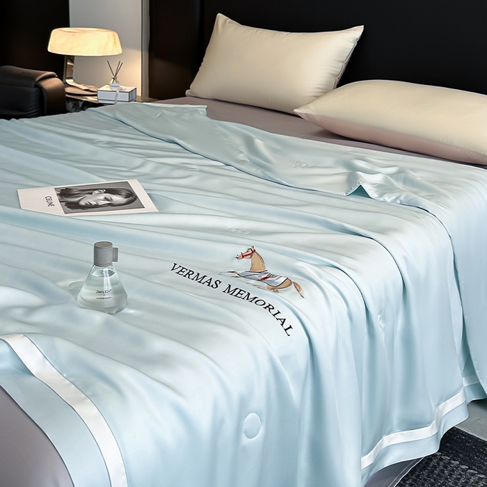 91家纺网 家纺一手货源 找家纺 （总）薇玛仕 2025新款绣花款80支兰精天丝可水洗蚕丝夏凉被空调被