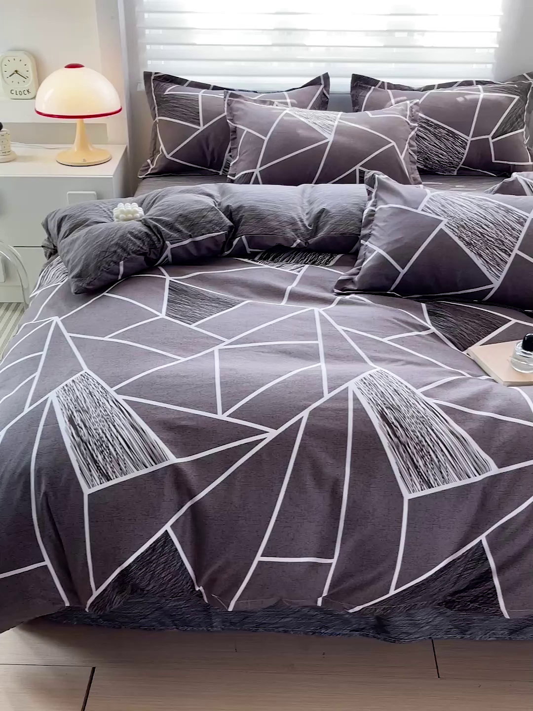 91家纺网 家纺一手货源 找家纺 朵朵家纺 2025新款芦荟棉亲肤印花系列被套单件-单被套 爱尚灰