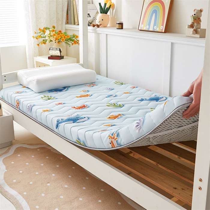 91家纺网 家纺一手货源 找家纺 寐珂家纺 2025A类针织棉记忆棉床垫 海底世界