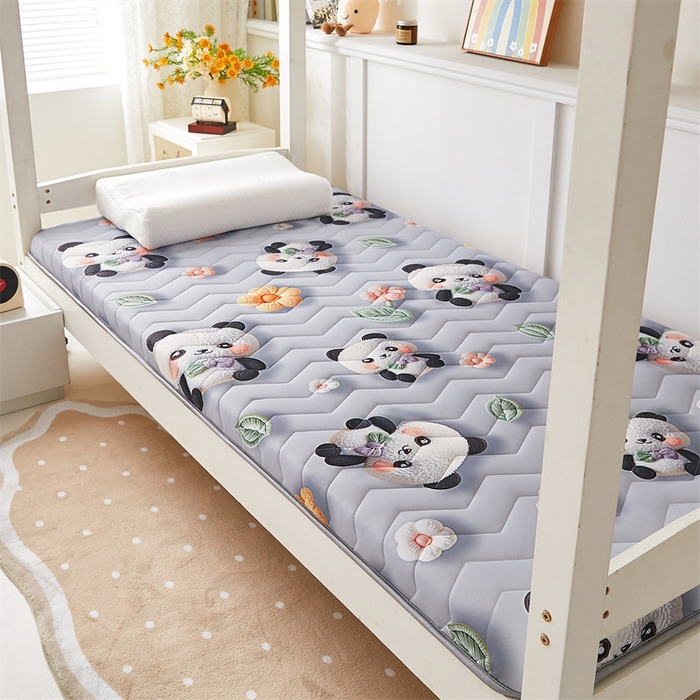 91家纺网 家纺一手货源 找家纺 寐珂家纺 2025A类针织棉记忆棉床垫 可爱熊猫