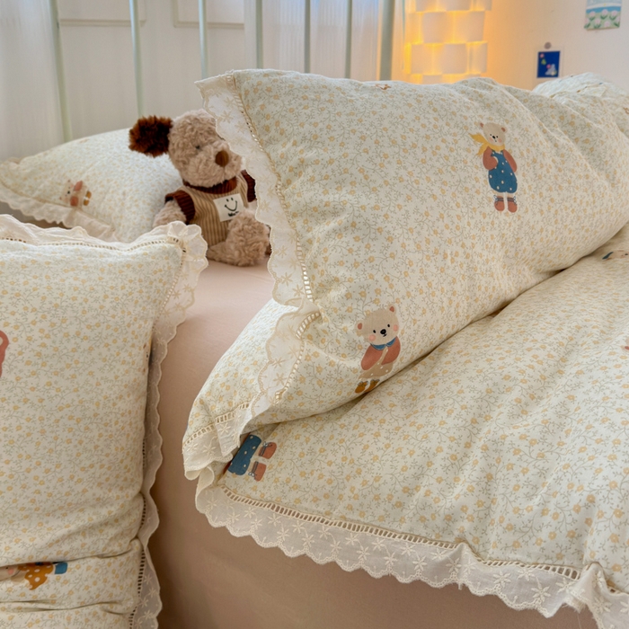 91家纺网 家纺一手货源 找家纺 曼之夏 2025新款小清新全棉双层纱四件套 春日熊