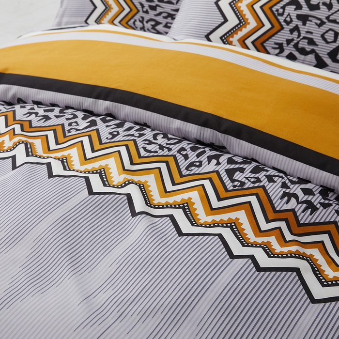 91家纺网 家纺一手货源 找家纺 子不语家纺2025新款跨境外贸 大版印花三件套亚马逊Temu速卖 通Shein沃尔玛专供 89波浪条折纹