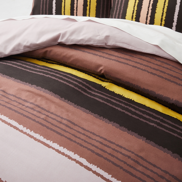 91家纺网 家纺一手货源 找家纺 子不语家纺2025新款跨境外贸 大版印花三件套亚马逊Temu速卖 通Shein沃尔玛专供 92撞色竖条纹