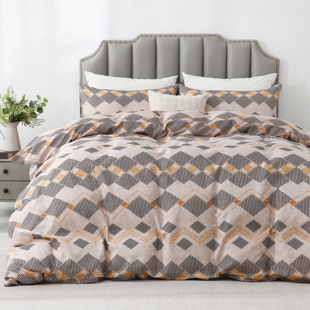 91家纺网 家纺一手货源 找家纺 子不语家纺2025新款跨境外贸 大版印花三件套亚马逊Temu速卖 通Shein沃尔玛专供 96棕色部落