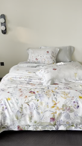 91家纺网 家纺一手货源 找家纺 馨蕊家居 2025新款80SLF奥地利兰精天丝夏被四件套-知否系列 知否-月光白