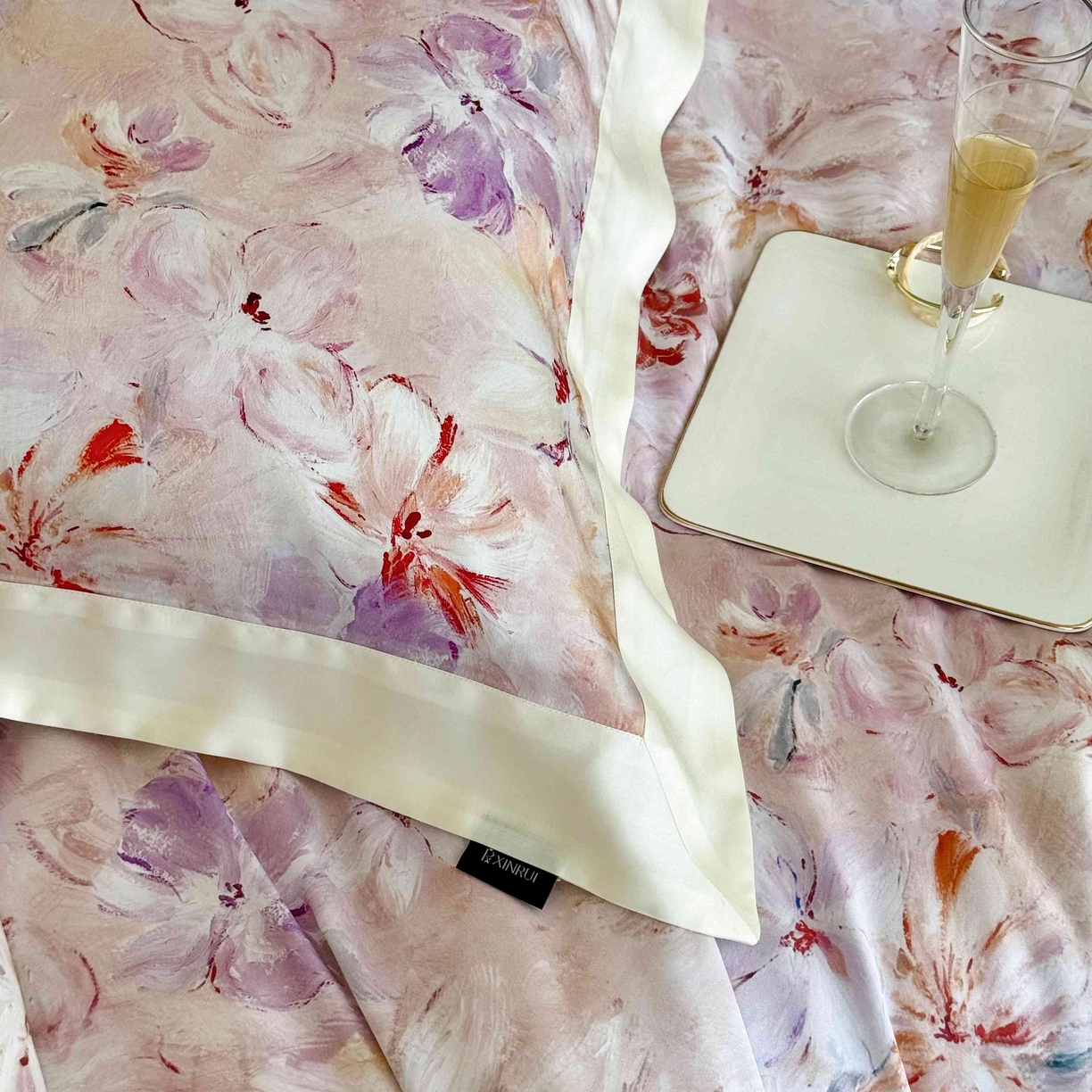 91家纺网 家纺一手货源 找家纺 （总）馨蕊家居 2025新款春夏新品天丝印花80SLF奥地利兰精天丝四件套-告白