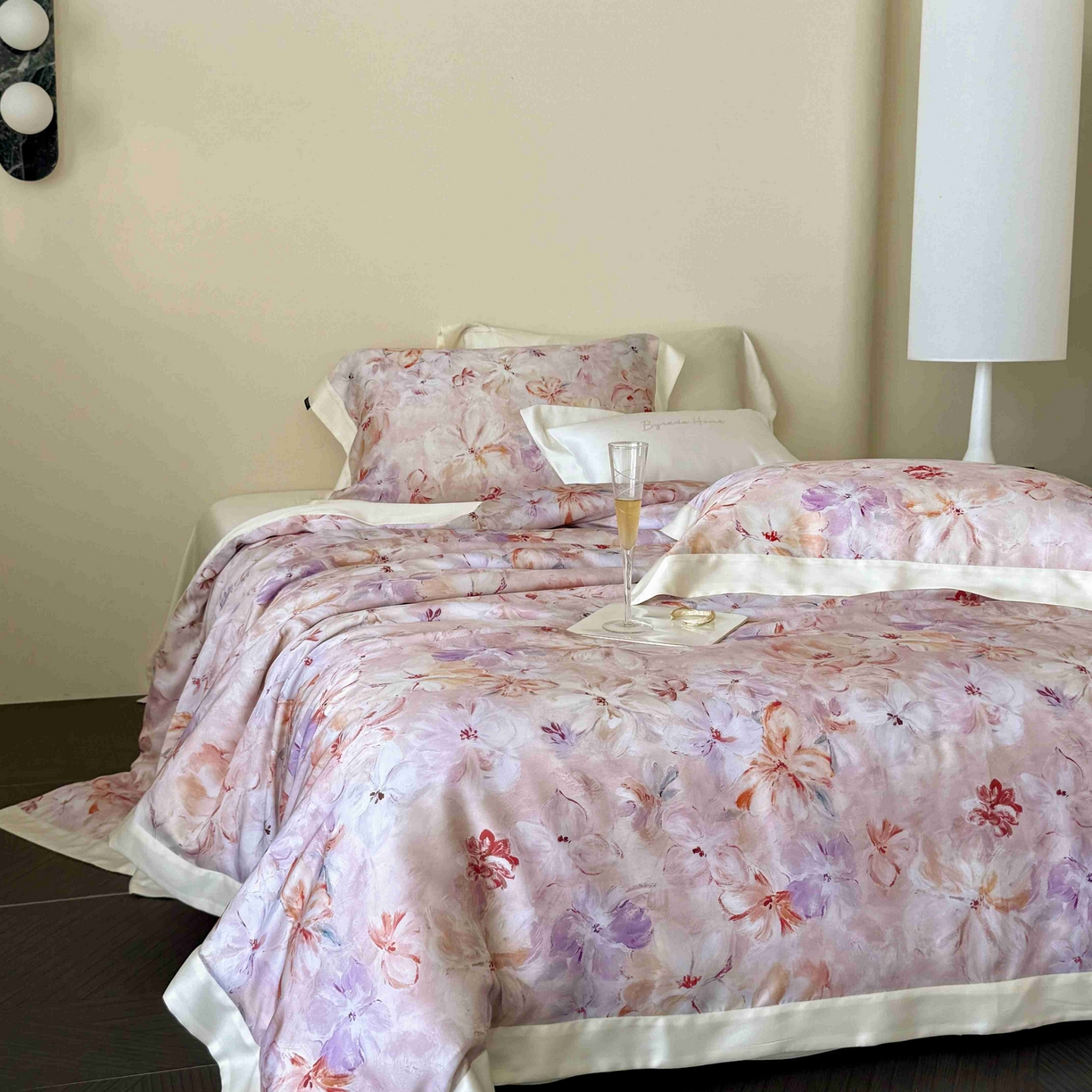 91家纺网 家纺一手货源 找家纺 （总）馨蕊家居 2025新款春夏新品天丝印花80SLF奥地利兰精天丝四件套-告白