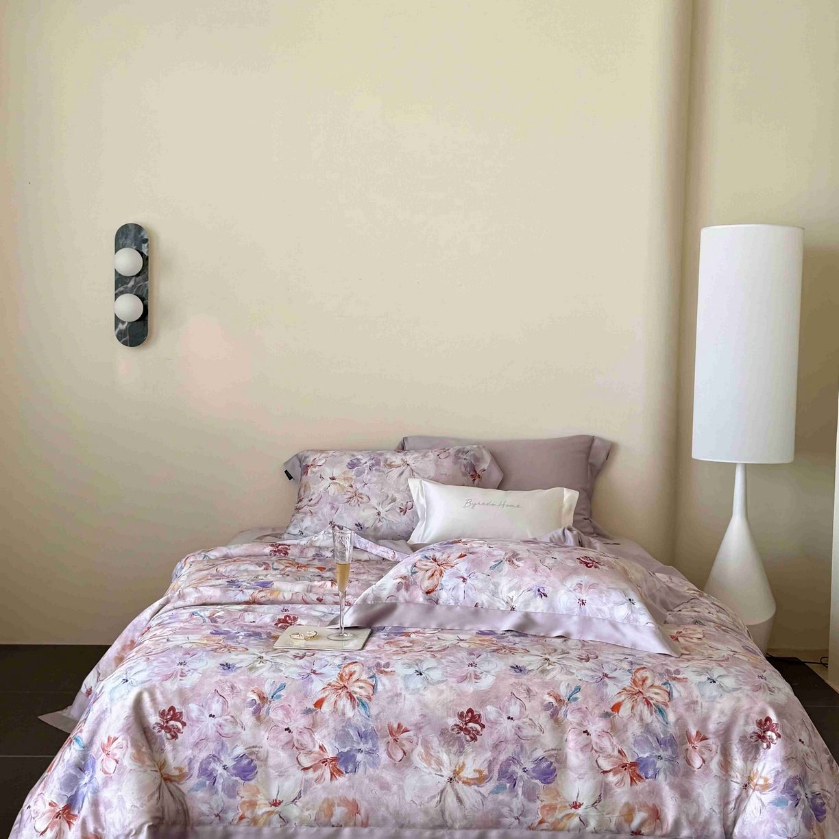 91家纺网 家纺一手货源 找家纺 馨蕊家居 2025新款春夏新品天丝印花80SLF奥地利兰精天丝四件套-告白 天丝告白-婉若紫