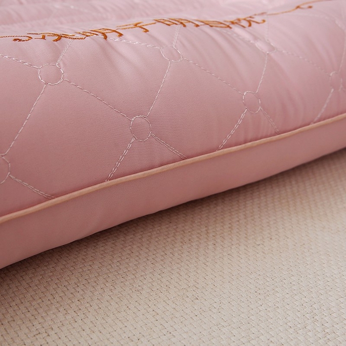 91家纺网 家纺一手货源 找家纺 佳尚枕芯 2025新款压光磨毛决明子乳胶枕枕头枕芯 粉色 48x74cm/只 低枕