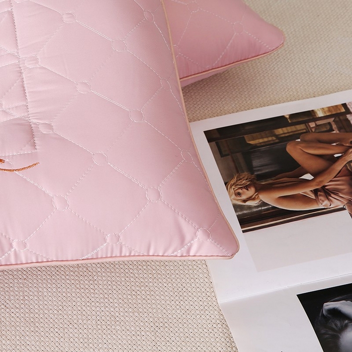 91家纺网 家纺一手货源 找家纺 佳尚枕芯 2025新款压光磨毛决明子乳胶枕枕头枕芯 粉色 48x74cm/只 高枕