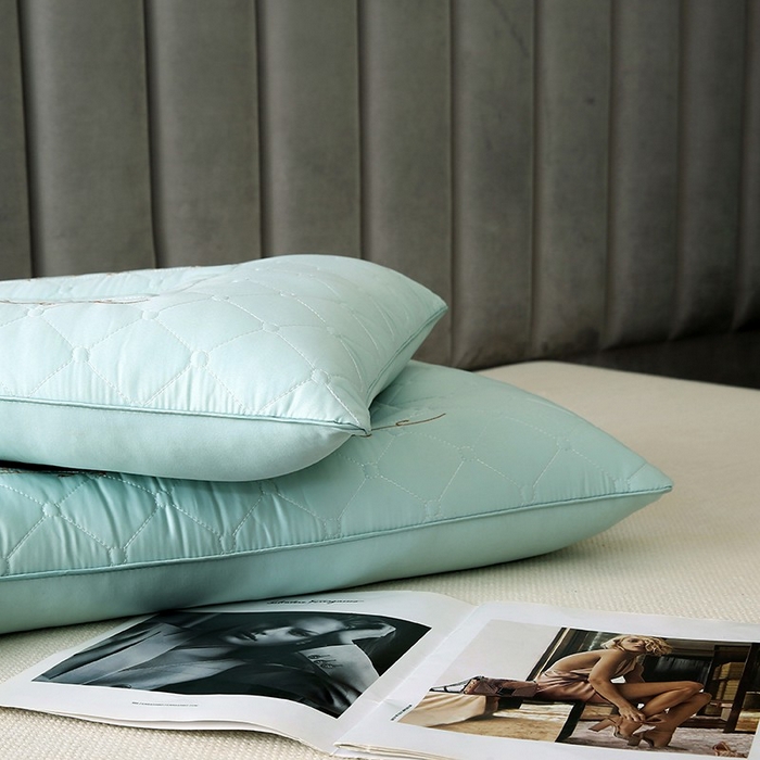 91家纺网 家纺一手货源 找家纺 佳尚枕芯 2025新款压光磨毛决明子乳胶枕枕头枕芯 绿色 48x74cm/只 中枕