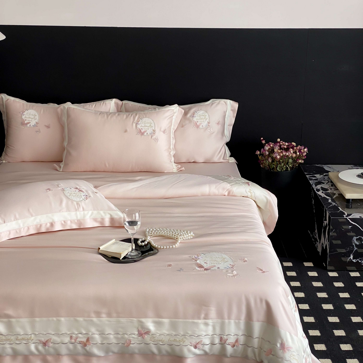 91家纺网 家纺一手货源 找家纺 馨蕊家居 2025新款80SLF奥地利兰精天丝四件套-芳华 天丝芳华-蔷薇粉