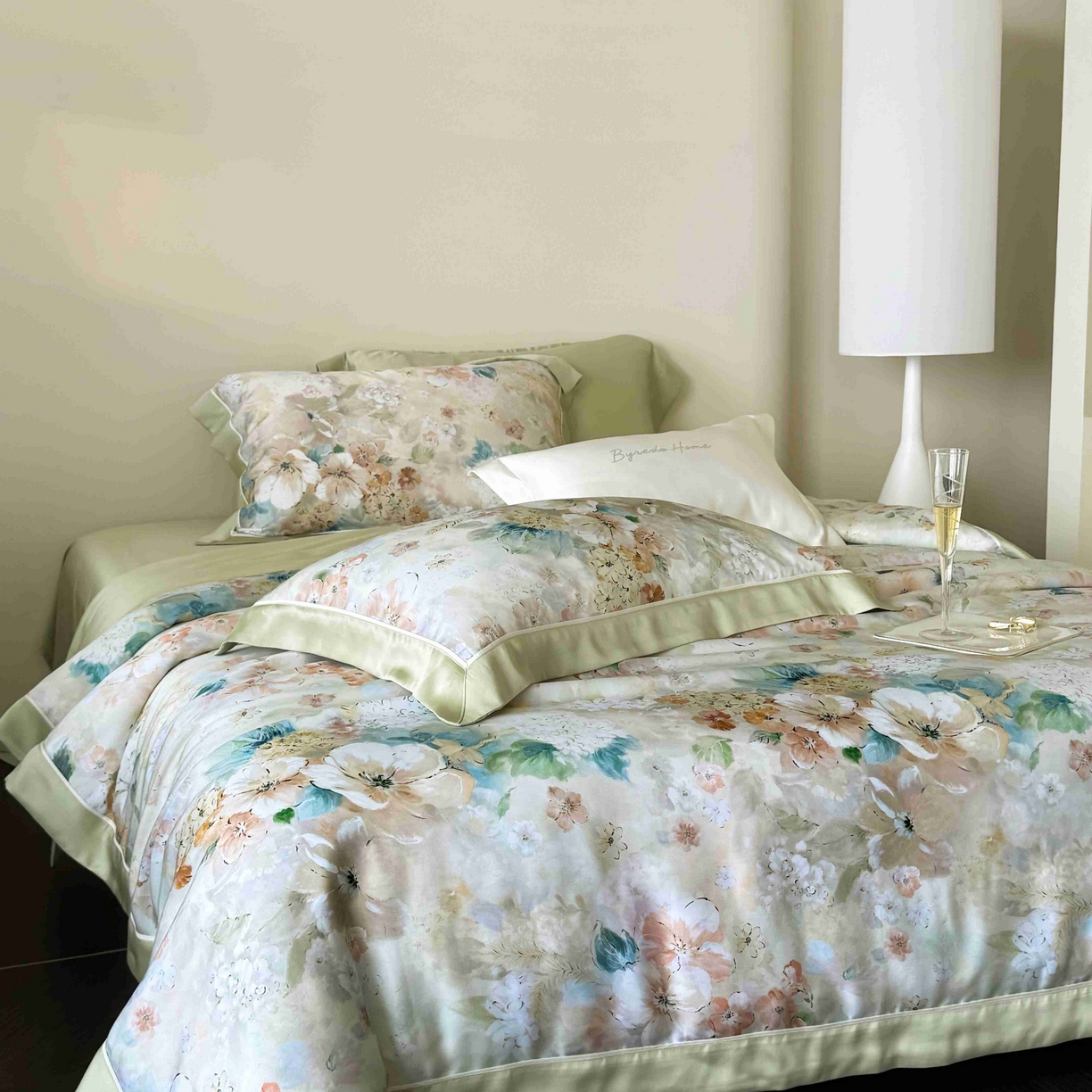 91家纺网 家纺一手货源 找家纺 （总）馨蕊家居 2025新款80SLF奥地利兰精天丝夏被四件套-朵美