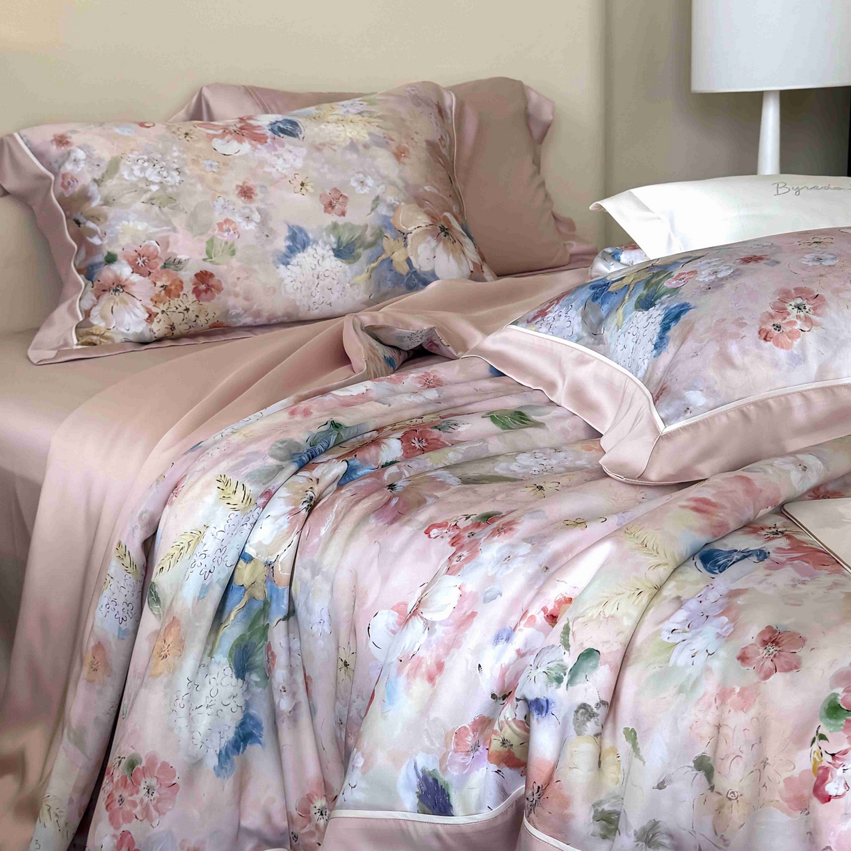 91家纺网 家纺一手货源 找家纺 馨蕊家居 2025新款80SLF奥地利兰精天丝夏被四件套-朵美 夏被朵美-蔷薇粉