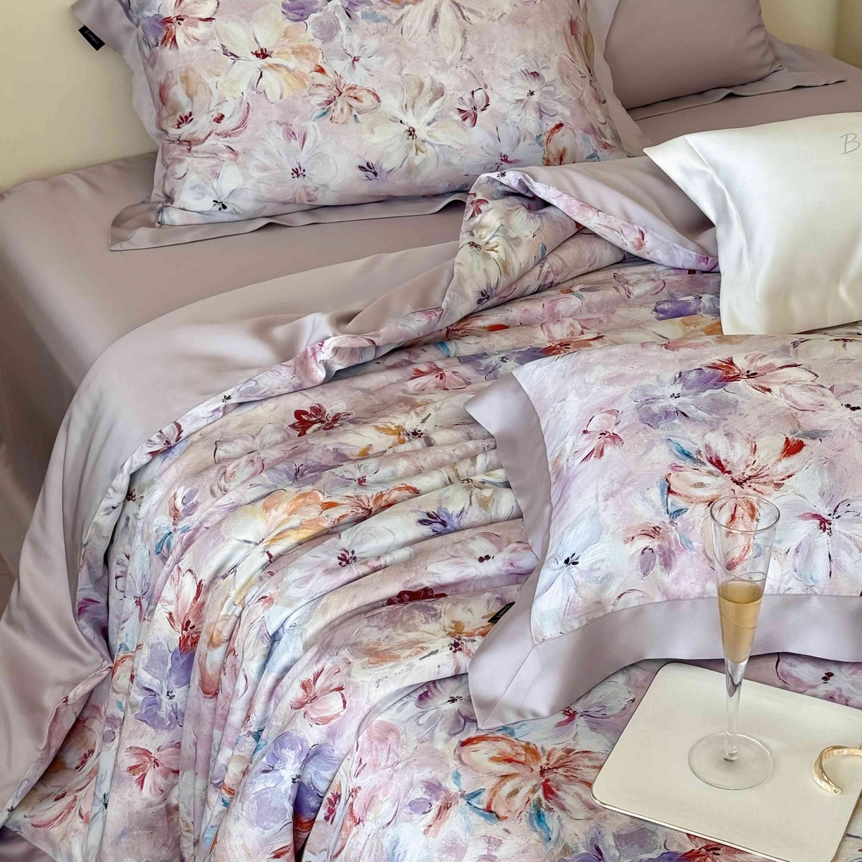 91家纺网 家纺一手货源 找家纺 （总）馨蕊家居 2025新款春夏新品天丝印花80SLF奥地利兰精天丝夏被四件套-告白