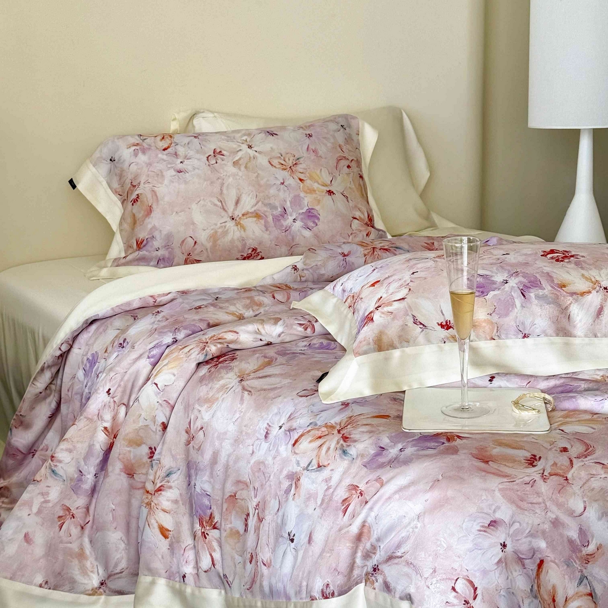 91家纺网 家纺一手货源 找家纺 馨蕊家居 2025新款春夏新品天丝印花80SLF奥地利兰精天丝夏被四件套-告白 夏被告白-蔷薇粉