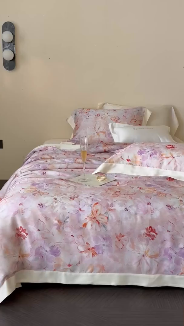 91家纺网 家纺一手货源 找家纺 馨蕊家居 2025新款春夏新品天丝印花80SLF奥地利兰精天丝夏被四件套-告白 夏被告白-蔷薇粉