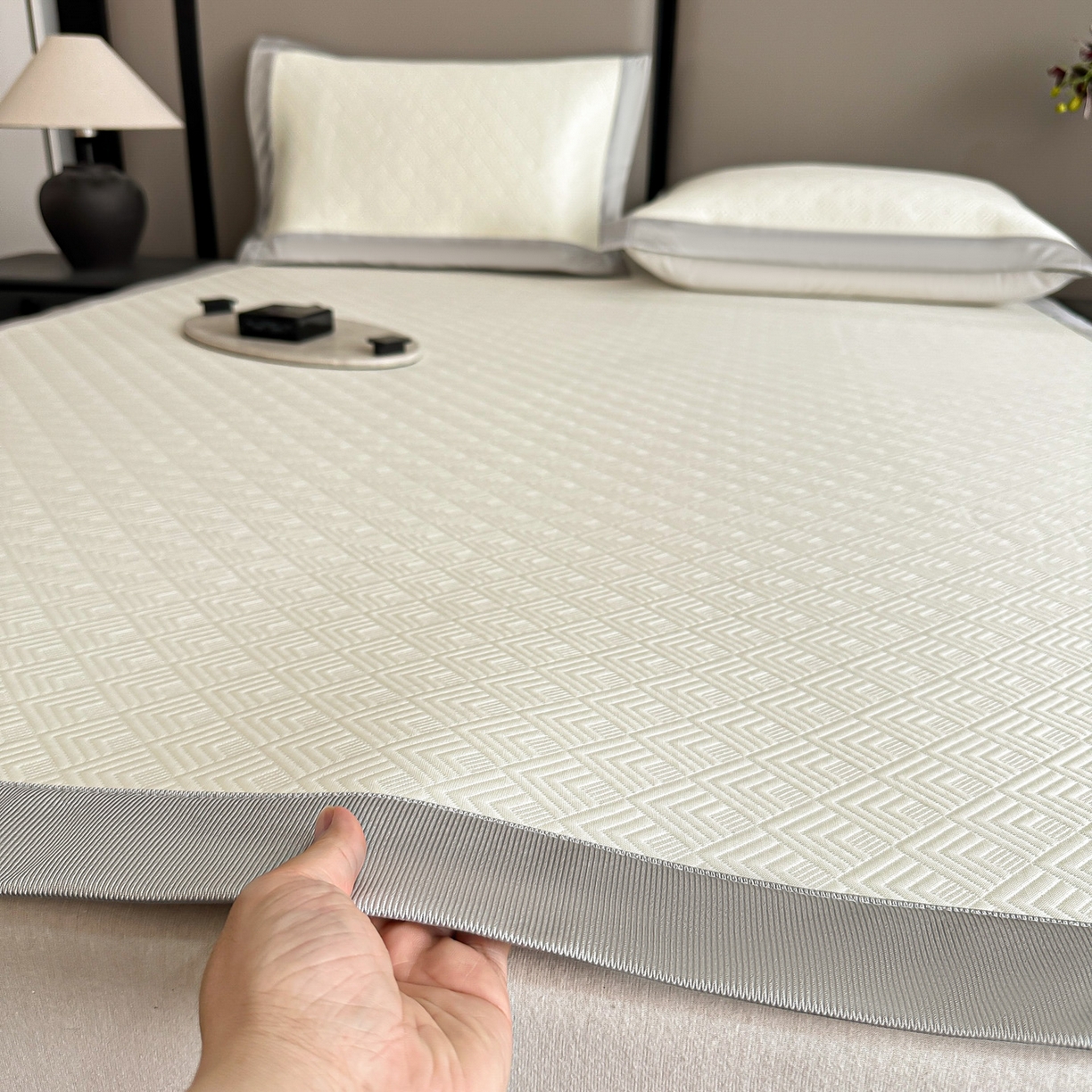 91家纺网 家纺一手货源 找家纺 （总）紫碧螺2025新款冰丝复合加厚软床垫