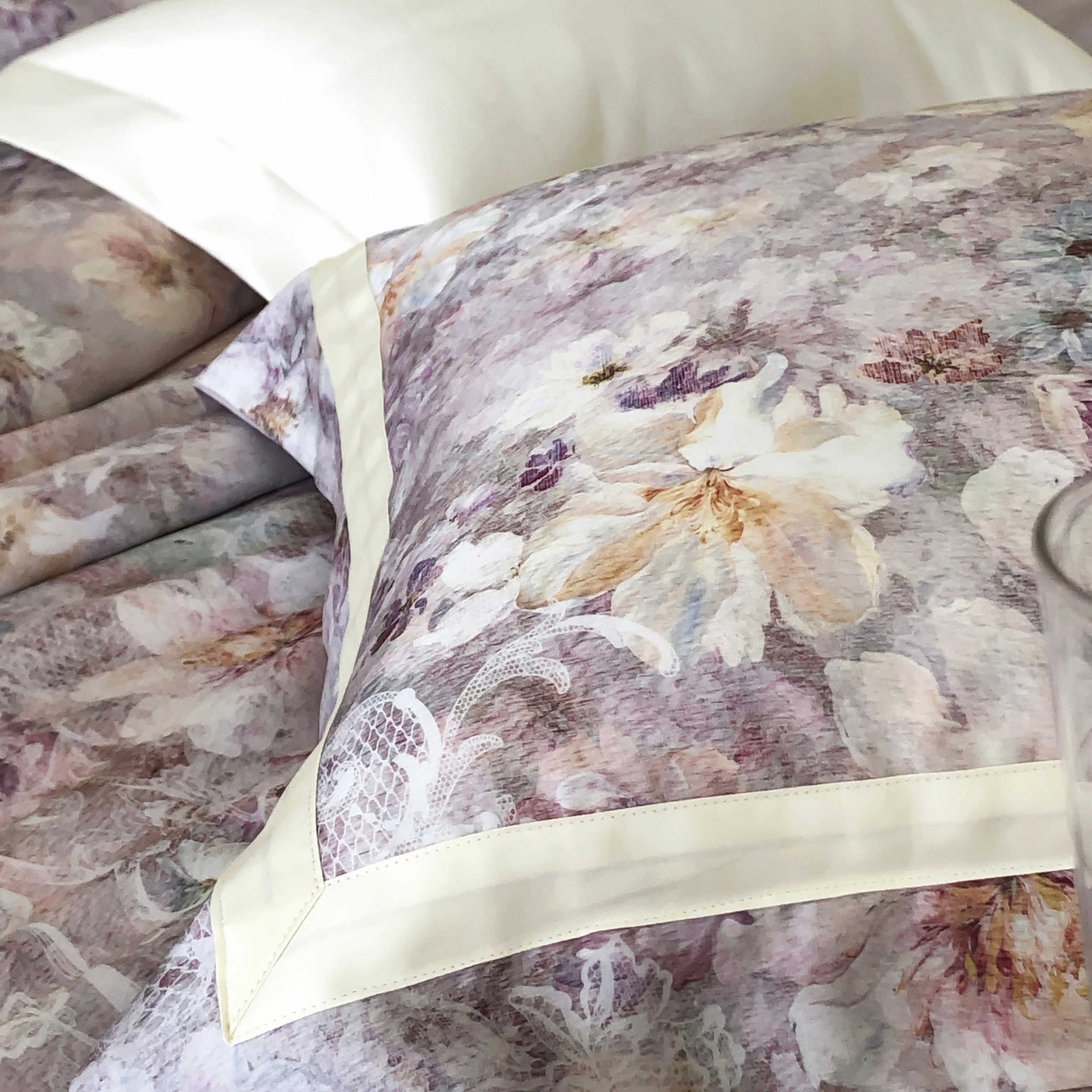 91家纺网 家纺一手货源 找家纺 （总）馨蕊家居  2025新款春夏新品天丝印花80SLF奥地利兰精天丝四件套-云烟