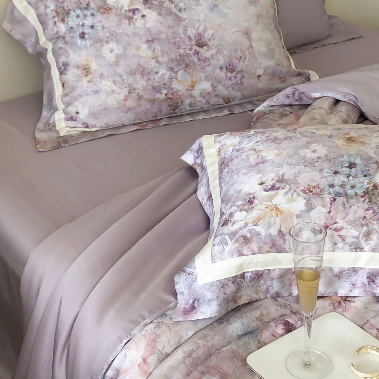 91家纺网 家纺一手货源 找家纺 （总）馨蕊家居  2025新款春夏新品天丝印花80SLF奥地利兰精天丝四件套-云烟