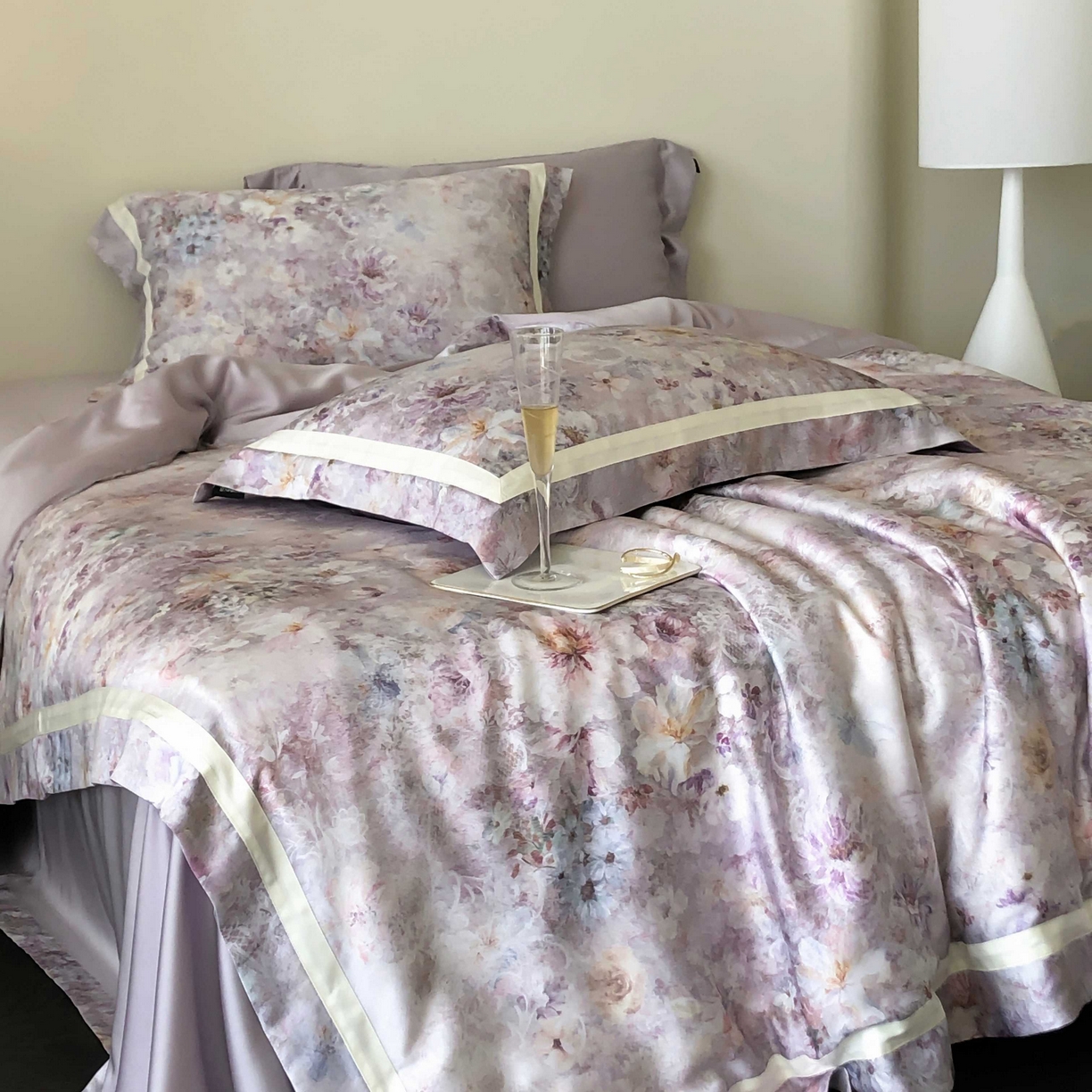 91家纺网 家纺一手货源 找家纺 （总）馨蕊家居  2025新款春夏新品天丝印花80SLF奥地利兰精天丝四件套-云烟