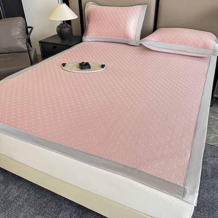 91家纺网 家纺一手货源 找家纺 紫碧螺2025新款冰丝复合加厚软床垫 豆沙色