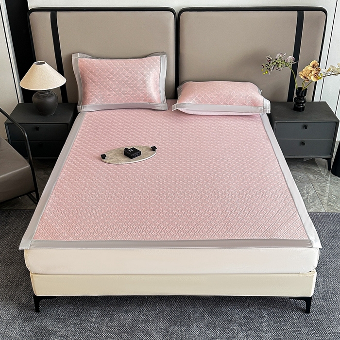 91家纺网 家纺一手货源 找家纺 紫碧螺2025新款冰丝复合加厚软床垫 豆沙色