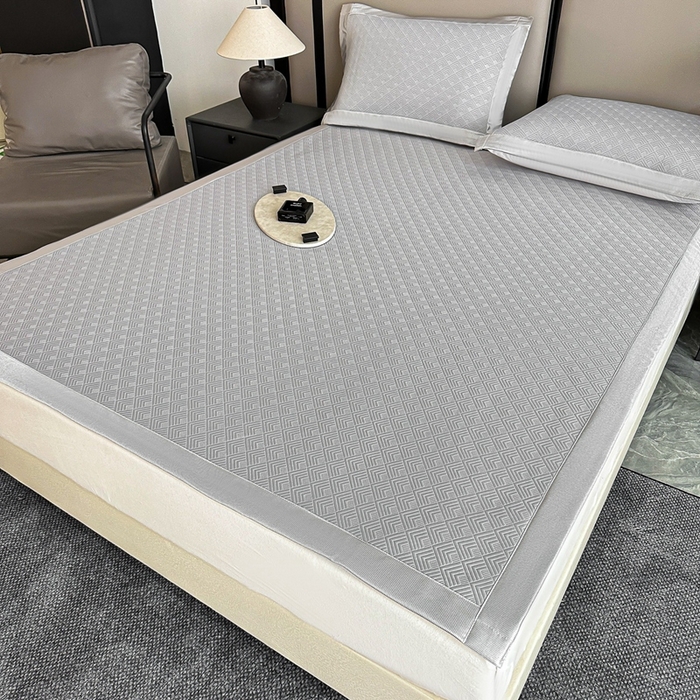 91家纺网 家纺一手货源 找家纺 紫碧螺2025新款冰丝复合加厚软床垫 银灰色