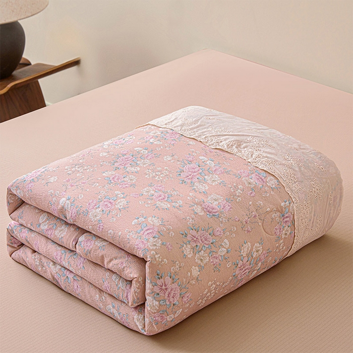 91家纺网 家纺一手货源 找家纺 一霖家纺 2025新款A类云感双层纱夏被夏凉被空调被 遇见春