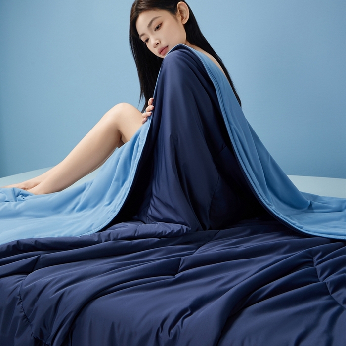 91家纺网 家纺一手货源 找家纺 （总）样样红被业 2025新款某朵同款深睡双感夏凉被空调被