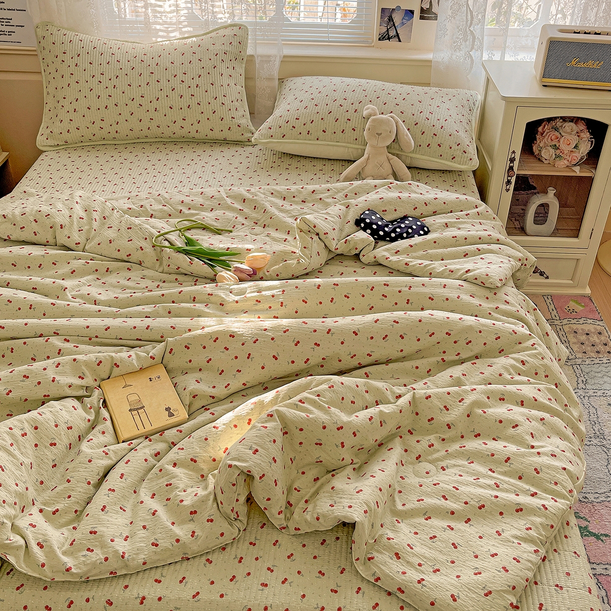 91家纺网 家纺一手货源 找家纺 繁花家居 2025新款超爆款床盖款夏被夏凉被空调被四件套 床盖款-两颗樱桃
