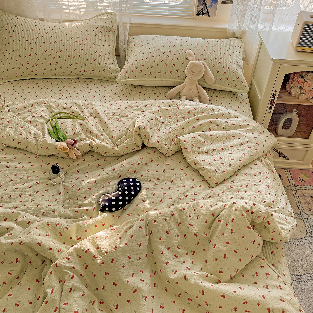 91家纺网 家纺一手货源 找家纺 繁花家居 2025新款超爆款床盖款夏被夏凉被空调被四件套 床盖款-两颗樱桃