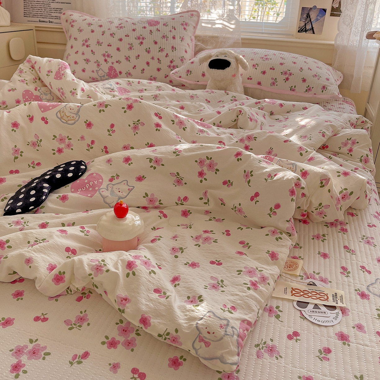 91家纺网 家纺一手货源 找家纺 繁花家居 2025新款超爆款床盖款夏被夏凉被空调被四件套 床盖款-樱桃小狗