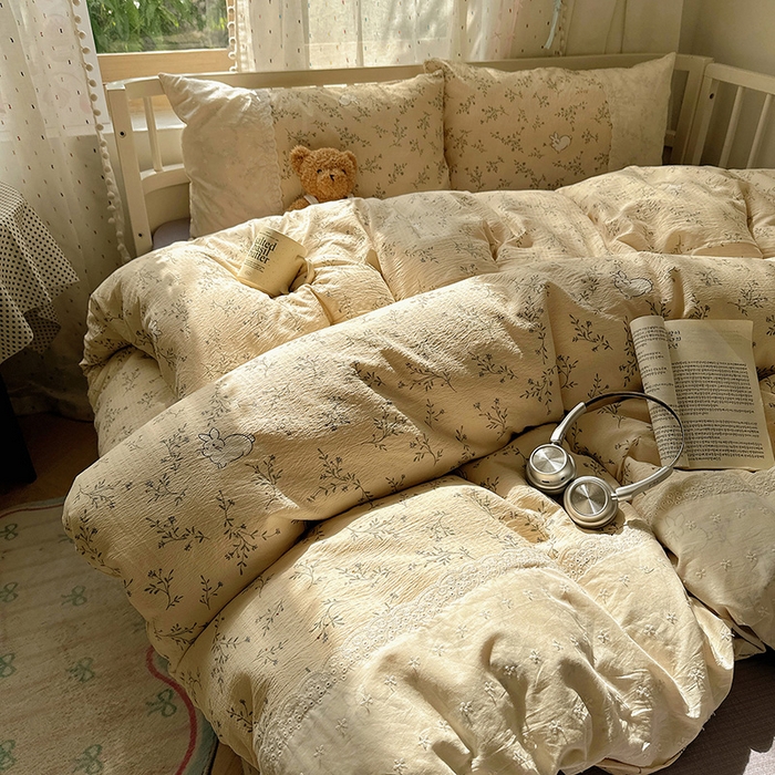 91家纺网 家纺一手货源 找家纺 沐芷 2025 蕾丝花边A类木棉双层纱四件套公主风床单被套宿舍三件套少女心 宽花边-花园小兔