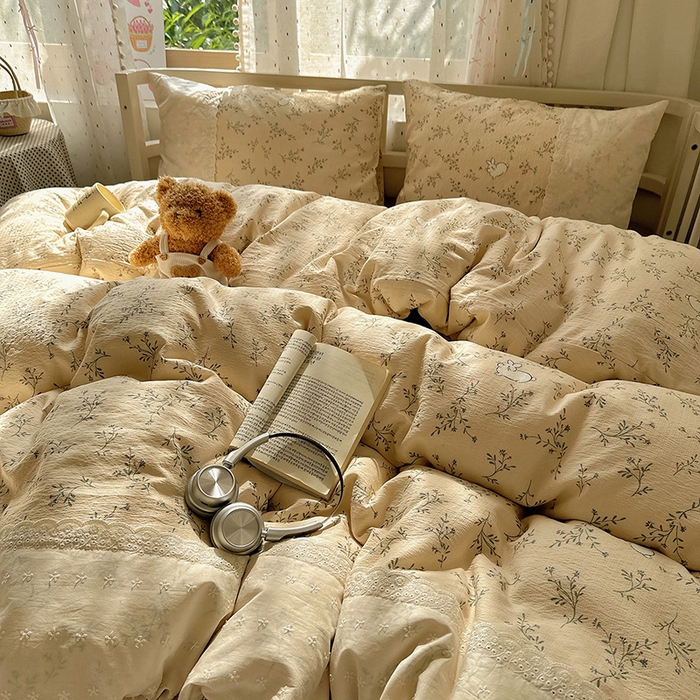 91家纺网 家纺一手货源 找家纺 沐芷 2025 蕾丝花边A类木棉双层纱四件套公主风床单被套宿舍三件套少女心 宽花边-花园小兔