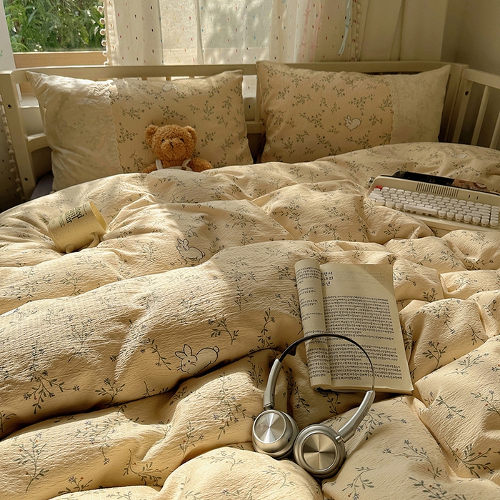 91家纺网 家纺一手货源 找家纺 沐芷 2025 蕾丝花边A类木棉双层纱四件套公主风床单被套宿舍三件套少女心 宽花边-花园小兔