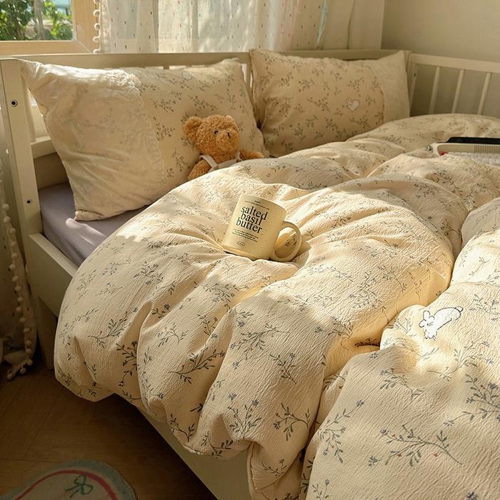 91家纺网 家纺一手货源 找家纺 沐芷 2025 蕾丝花边A类木棉双层纱四件套公主风床单被套宿舍三件套少女心 宽花边-花园小兔