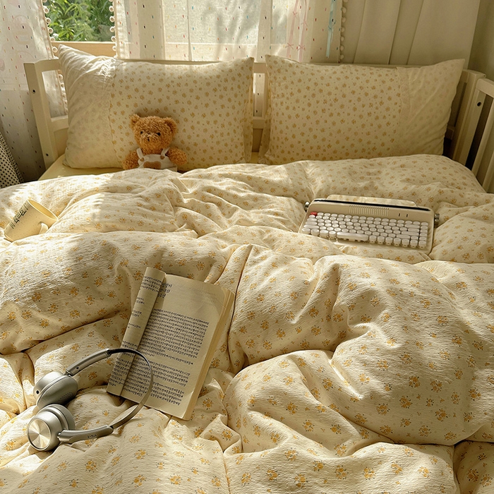 91家纺网 家纺一手货源 找家纺 沐芷 2025 蕾丝花边A类木棉双层纱四件套公主风床单被套宿舍三件套少女心 宽花边-蜜糖黄花