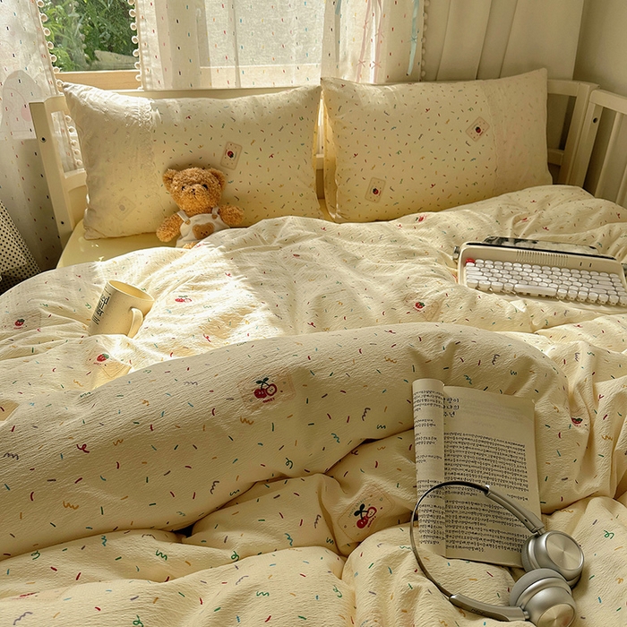 91家纺网 家纺一手货源 找家纺 沐芷 2025 蕾丝花边A类木棉双层纱四件套公主风床单被套宿舍三件套少女心 宽花边-甜心草莓