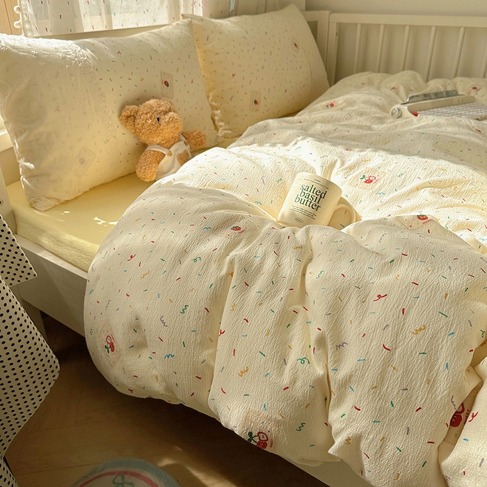 91家纺网 家纺一手货源 找家纺 沐芷 2025 蕾丝花边A类木棉双层纱四件套公主风床单被套宿舍三件套少女心 宽花边-甜心草莓