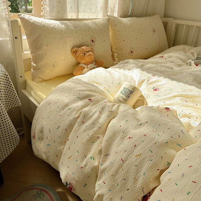 91家纺网 家纺一手货源 找家纺 沐芷 2025 蕾丝花边A类木棉双层纱四件套公主风床单被套宿舍三件套少女心 宽花边-甜心草莓