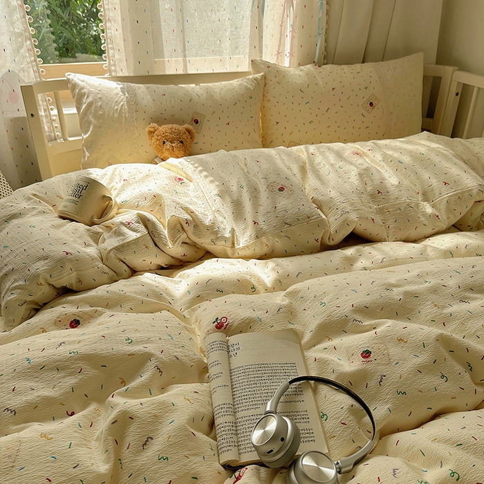 91家纺网 家纺一手货源 找家纺 沐芷 2025 蕾丝花边A类木棉双层纱四件套公主风床单被套宿舍三件套少女心 宽花边-甜心草莓