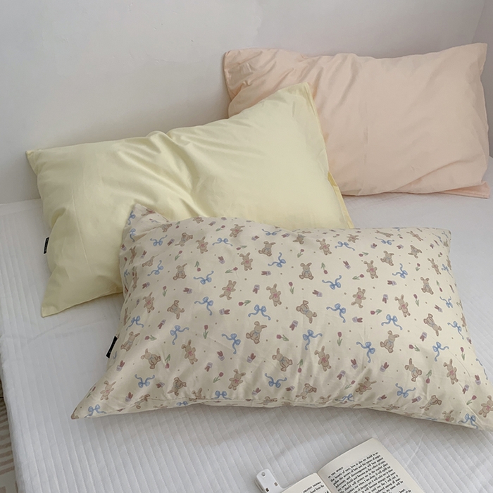 91家纺网 家纺一手货源 找家纺 柚可家居 2024新款纯棉40支色织纯色印花单枕套6 恋糖兔兔