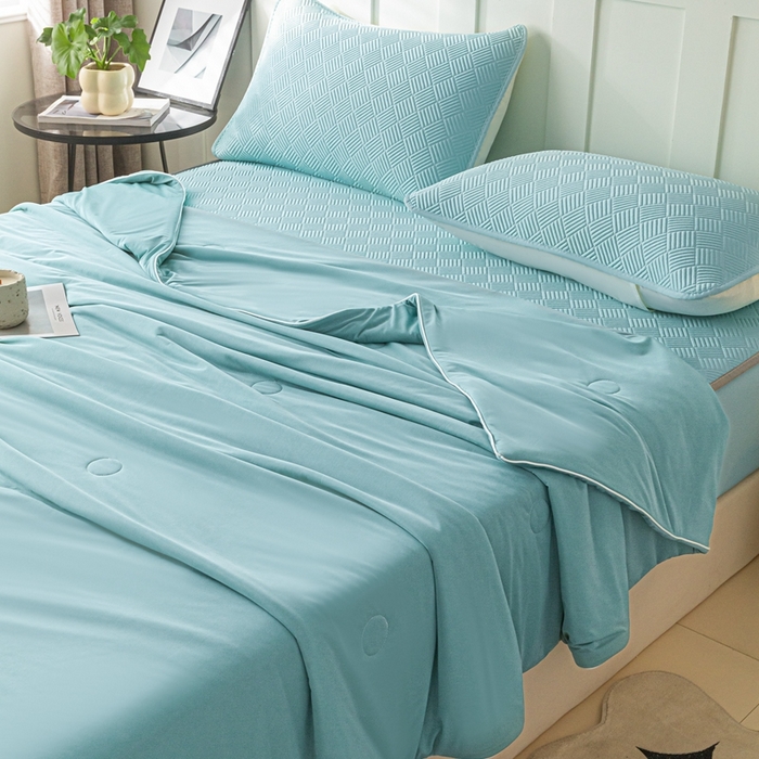 91家纺网 家纺一手货源 找家纺 欧邦 2025新款雅阁系列提花冰豆豆床笠款夏被四件套 雅格-碧绿