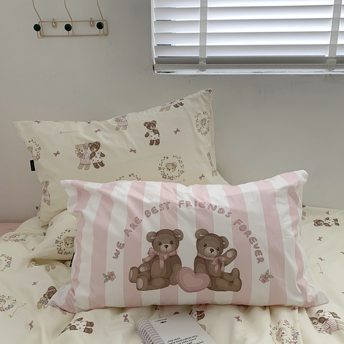 91家纺网 家纺一手货源 找家纺 柚可家居 2024新款40支纯棉活性印花四件套-小熊系列-实拍图第二组 奶油小熊蝴蝶结粉